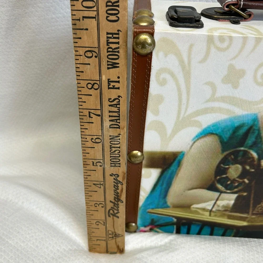N/A vintage inspired